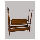SOLID MAHOGANY FULL SIZE POSTER BED DOES HAVE