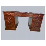 HIGH QUALITY MAHOGANY LEATHER TOP EXECUTIVE DESK