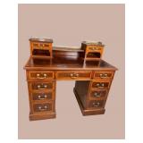 19TH CENT. MAHOGANY 3 PART DESK