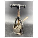 ANTIQUE LANDERS FRARY& CLARK JUICE PRESS