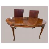 COUNCIL MAHOGANY BANDED QUEEN ANNE DINING ROOM