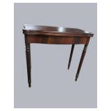 SHERATON SOLID MAHOGANY FLIP TOP GAME TABLE