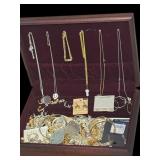 NICE LOT COSTUME JEWELRY EARRINGS NECKLACES