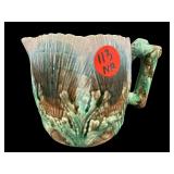 ETRUSCAN MAJOLICA SHELL AND SEAWEED CREAMER