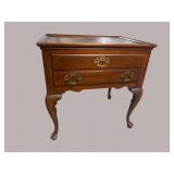 SOLID MAHOGANY 1 DRAWER QUEEN ANNE STAND
