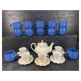 LARGE LOT OF MISC PORCELAIN, POTTERY