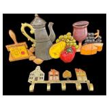 2 PC LOT DECORATIVE METAL WALL HANGERS