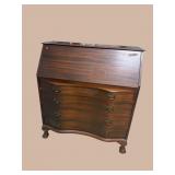 MAHOGANY GOVERNOR WINTHROP SLANT FRONT DESK