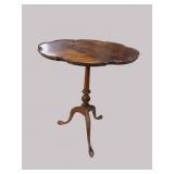 FLAMED MAHOGANY PIE CRUST TABLE
