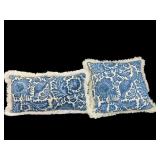 2 PC DECORATIVE THROW PILLOW LOT