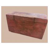 ANTIQUE PINE DOVETAIL TRUNK