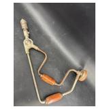 MILLERS FALLS NO 502 CORNER HAND DRILL