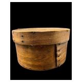 ANTIQUE WOODEN SHAKER BOX WITH LID