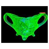 INDIANA GLASS SWEET PAIR URANIUM SUGAR BOWL