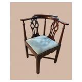 HICKORY CHAIR SOLID MAHOGANY CHIPPENDALE CORNER