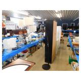 FUNKY FLOOR LAMPWITH DRUM SHADES