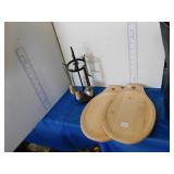 2 WOOD CUTTING BOARDS AND KITCHEN UTENSILS