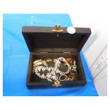 JEWELLERY BOX WITH CONTENTS