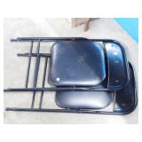 2 FOLDING CHAIRS