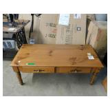 PINE COFFEE TABLE - MUNRO FURNITURE, BARRIE WITH