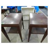 2 END TABLES      15 X 21 X 26'