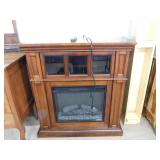 ELECTRIC FIREPLACE   40.5 X 15 X 44.5'