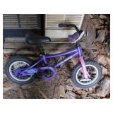 CHILD'S BIKE