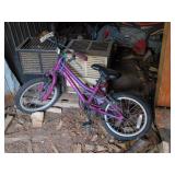CHILD'S BIKE