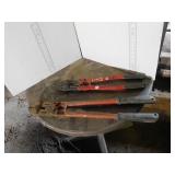2  PIPE WRENCHES