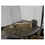 CARPET GRIPPER