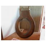 VINTAGE WOODEN TOILET SEAT
