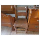 WOODEN CHAIR