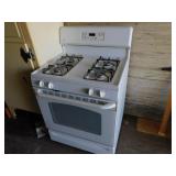 GE GAS STOVE   30 X 25