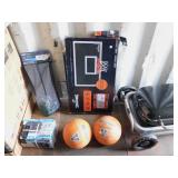 SPALDING BASKETBALL NET AND 2 BASKETBALLS