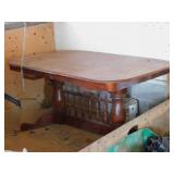 DINING TABLE WITH 2 LEAVES