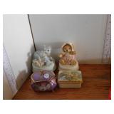 2 MUSICAL NIC NACS, 2 SMALL TRINKET BOXES