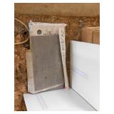 1 BOX CERAMIC TILE OPEN (1 BROKEN TILE)