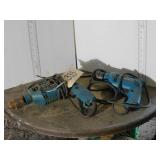 2 MAKITA DRILLS