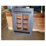 WINDOW FRAME -   21.25 X 23