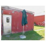 PATIO UMBRELLA & STAND (STAR BUCKS)