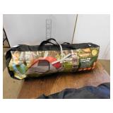 4 PERSON TENT