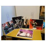 5 PICTURES OF KISS