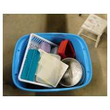 TOTE - SALT & PEPPER SHAKERS, STRAINER,