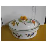 ROYAL WORCESTER CASSEROLE WITH LID