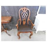 ARM CHAIR