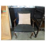 ARM CHAIR