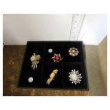 5 BROACHES