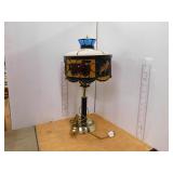 LAMP -  TIFFANY STYLE - (MACK TRUCK)