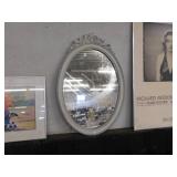 OVAL MIRROR