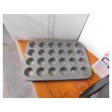 MUFFIN TINS, 2 PYREX PIE PLATES, BATTER DROP